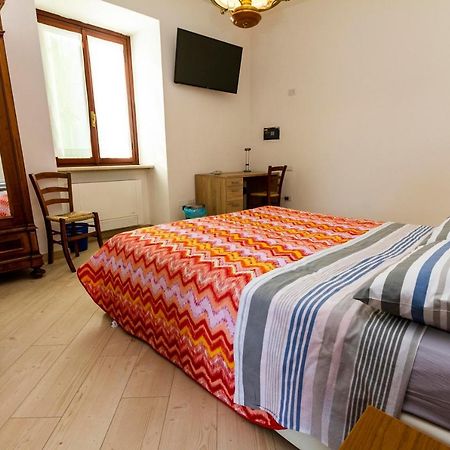 La Colomba B&B Castellaro  Dış mekan fotoğraf